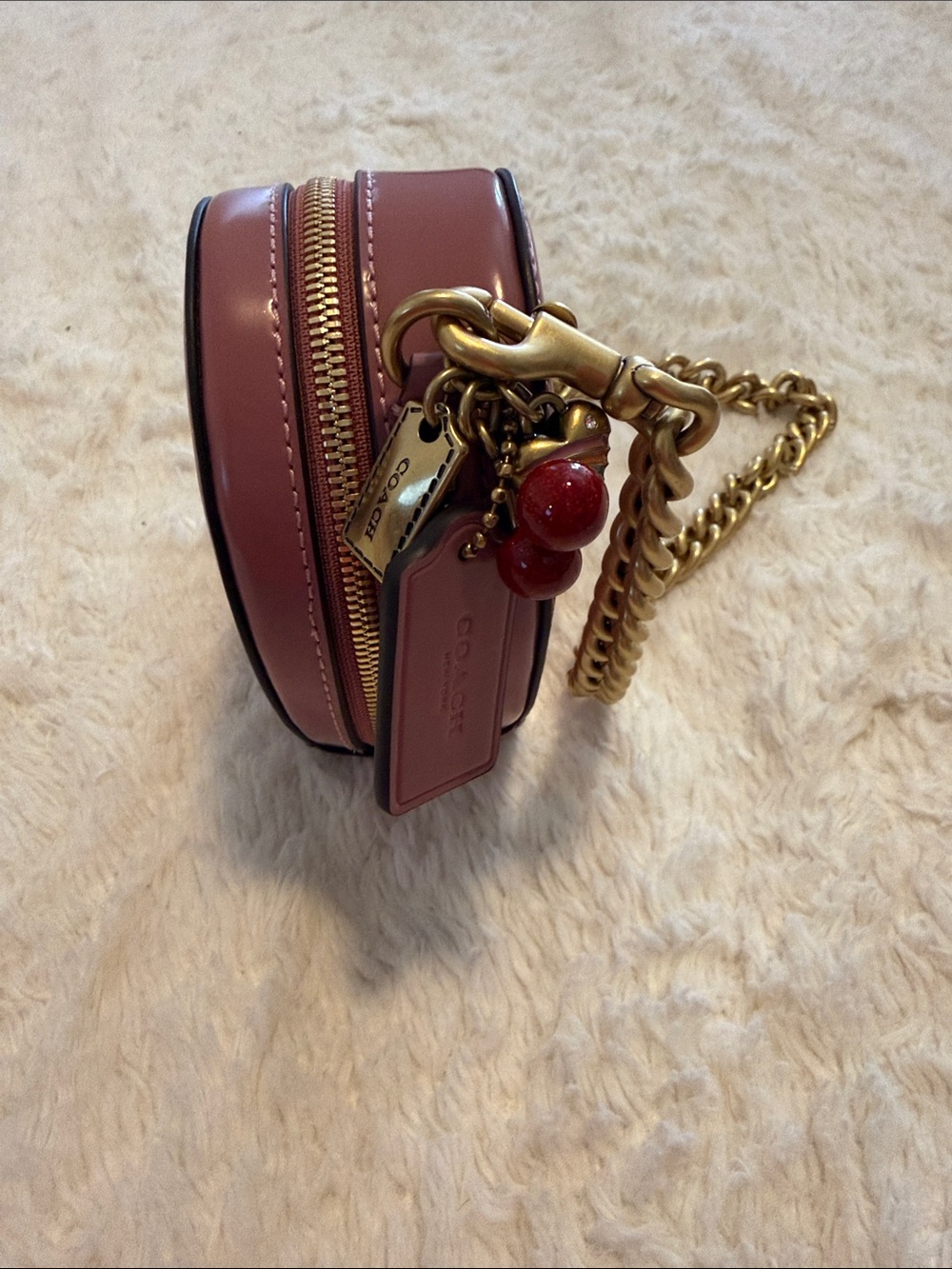 COACH Heart Crossbody Bag 14
With Charms spazzolato Peony pink - Picture 5 of 13